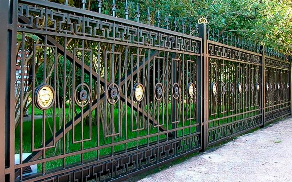 Кованые заборы